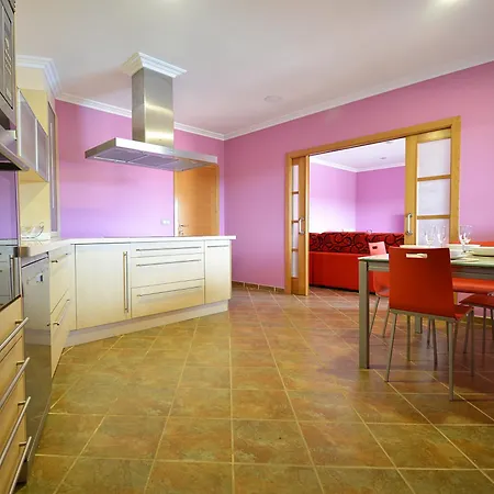 Villa Galihost - Con Piscina En *